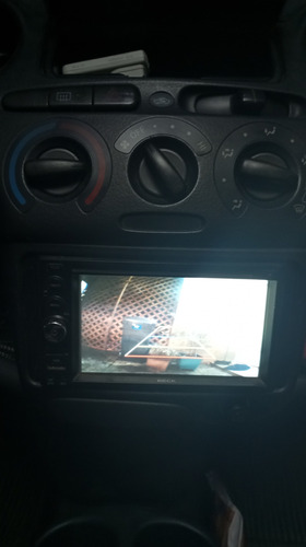 Toyota Yaris 2004, 370170 Km. Con Detalles Por El Año