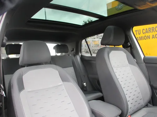 Volkswagen T-Cross COMFORTLINE 4X2 1.0 TSI AT AA