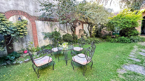 Venta-casa-4 Ambientes-lote Propio-jardin-cochera -quincho-parque Avellaneda-permuta-apto Credito