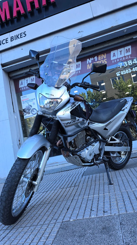 Honda Nx4 Falcon 400 2013 Performance Bikes