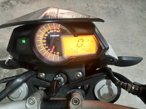 Imagen 18 de 21 de Benelli Tnt 25 250 Año 2017 Impecable Original Segundo Dueño