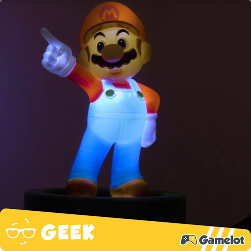 Imagem 2 de 3 de Luminária Super Mario Bros Light Paladone Nintendo 20cm