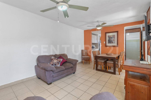 Departamento En Venta En Villa Hamburgo, Versalles, Puerto Vallarta