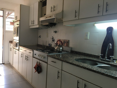 Imagen 6 de 17 de Casa En Planta Baja Patio Pileta Y Garage