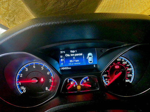 Ford Focus 2.3 Rs Mt