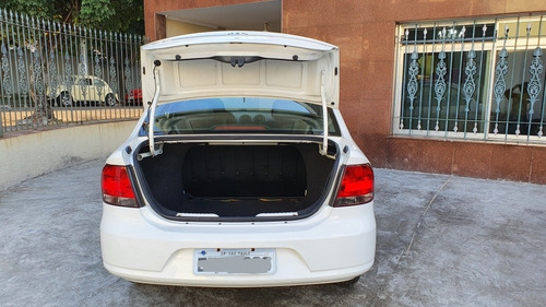 Volkswagen Voyage 2013 1.6 Vht Trend Total Flex 4p