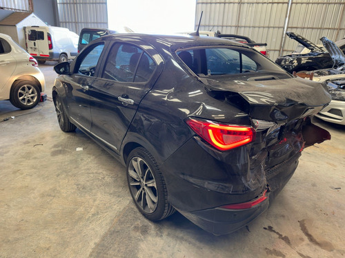 Fiat Cronos Precision 1.8 Automático 2021