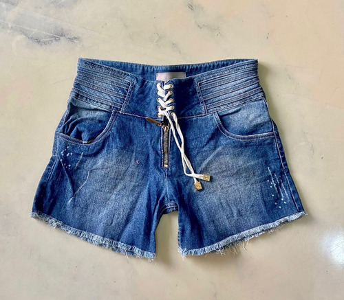 Shorts Jeans Lança Perfume