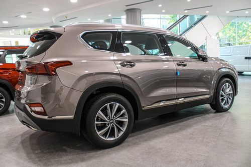 Imagen 6 de 14 de Hyundai Santa Fe 2020
