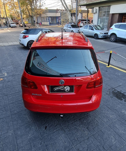 Imagen 5 de 15 de Volkswagen Suran 2011 1.6 Highline 101cv 11c