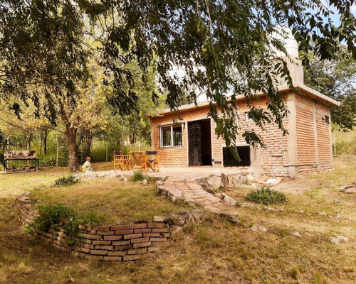 Villa Giardino, Casa De Un Dormitorio En Venta.