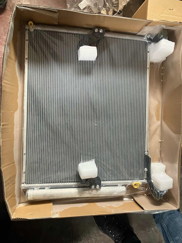 Condensador Aire Acondicionado Toyota Runner 2014-2024
