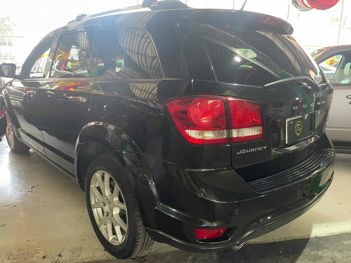 Imagen 5 de 9 de Dodge Journey 3.6 Rt V6 7 Pas At 2013