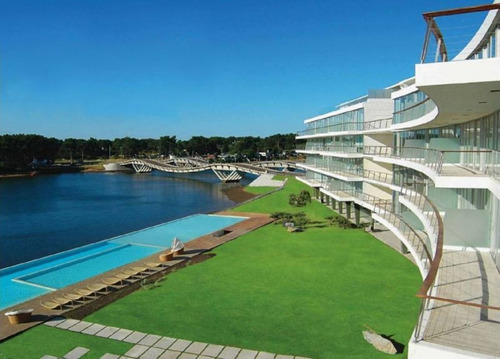 Venta Apartamento 3 Dormitorios En La Barra, Punta Del Este