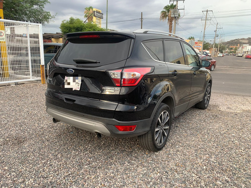 Ford Escape 2.5 Titanium At