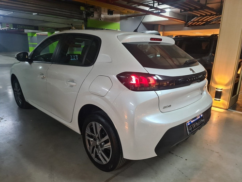 Imagen 3 de 18 de Peugeot 208 208 Allure Tiptronic