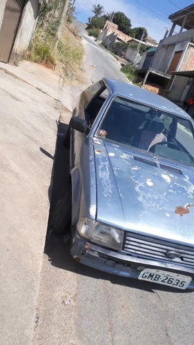 Imagem 3 de 4 de Ford Escort Cht