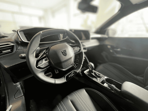 Peugeot 2008 1.0T Gt