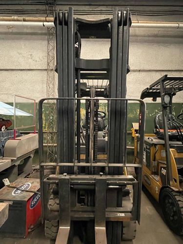 Autoelevador Electrico Caterpillar Cat Desplazador