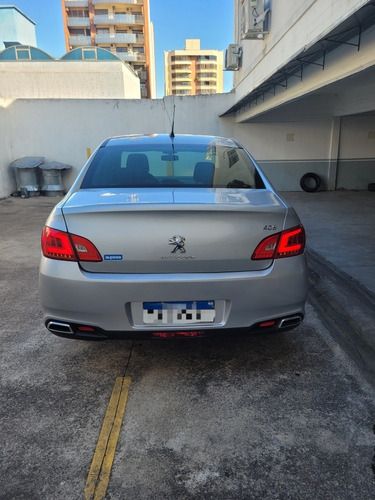 Imagen 14 de 20 de Peugeot 408 2016 2.0 Allure 143cv