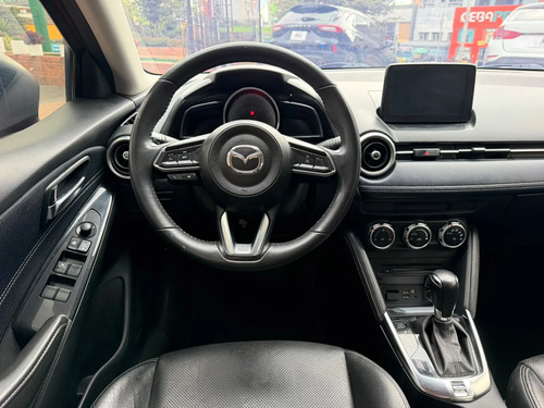 Mazda 2 1.5 Grand Touring Lx Sedan