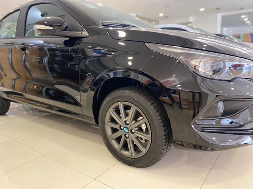 Fiat Cronos Drive Plus 1.3 Mt 0km 2025