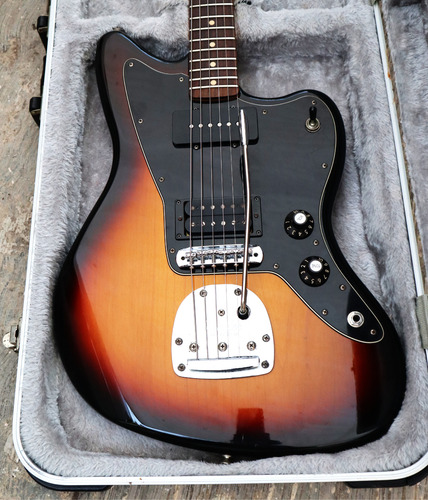 Fender Blacktop Jazzmaster Hs 3-color Sunburst 2013 Diestro 3 Color Sunburst Maple (Usado)