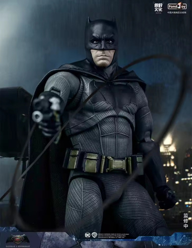 Figura De Acción De Batman: Batman Vs Superman Dc Fondjoy