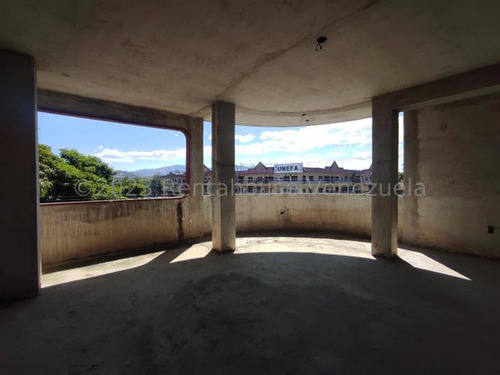 Venta Edificio Cagua Estado Aragua Excelente Potencial De Inversion 25-18464 Gjg
