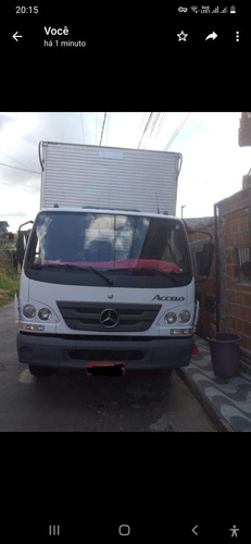 Mb Accelo 3/4 Baú