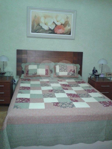 Imagem 9 de 19 de Casa, 3 Dormitório, 3 Suítes, 4 Vagas, À Venda, No Jardim São Paulo, Em São Paulo - Reo301180