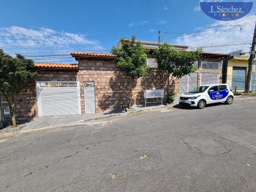 Imagem 2 de 15 de Casa Comercial Para Locação Em Itaquaquecetuba, Parque Residencial Marengo, 4 Dormitórios, 3 Banheiros, 6 Vagas - 210305b_1-1810132