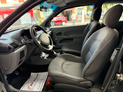 Renault Clio Clio 1.0 16V (flex) 2p