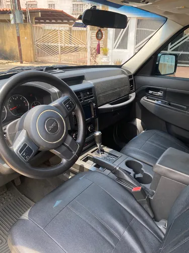 Jeep Cherokee Liberty Kk
