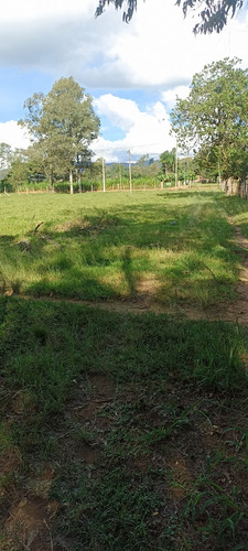 Chácara Em Andradas M G Com Casa É 6.300 Metros Dê Terreno