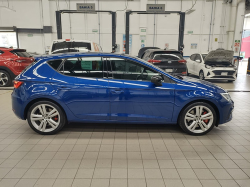 Imagen 8 de 15 de Seat Leon 2017 2.0 Cupra 5p Dsg