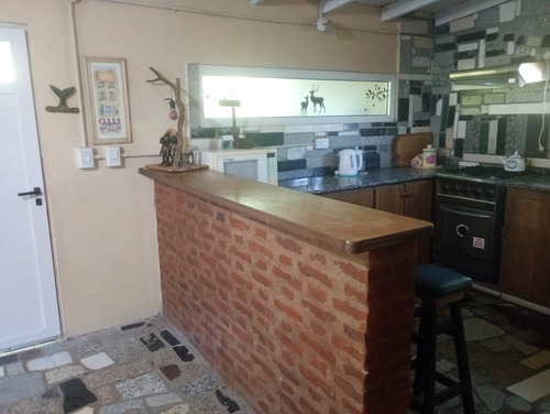 Alquilo Cabaña Estilo Casa Quinta Con 2 Habitaciones