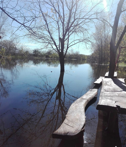 Venta De Terreno En El Barrio Los Bosquecitos
