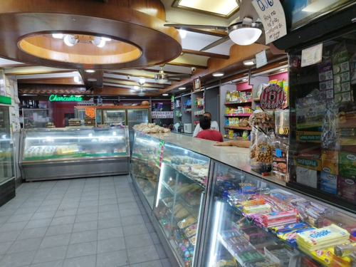 180707 Am* Venta Farmacia, Panaderia Y Fondo De Comercio, Urb. Prebo, Valencia