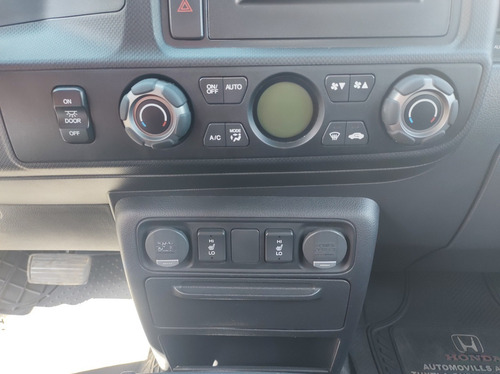 Imagen 10 de 15 de Honda Ridgeline 2014 Rtl At