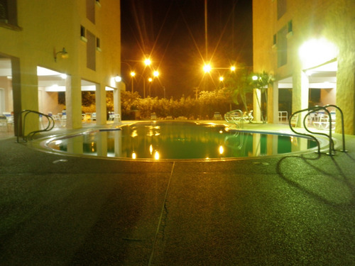 Venta De Apartamento/higuerote / Ls 25-7050