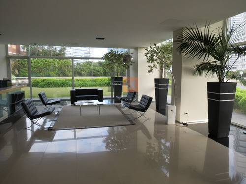 Brava Piso Alto Impecable- Ref: 4797