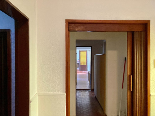 Imagen 9 de 10 de Casa En Venta , La Plata, 3 Dormís Y Parque.
