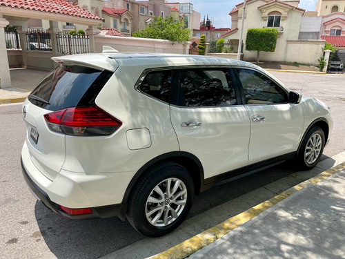Nissan X-Trail 2.5 Sense 2 Row Cvt