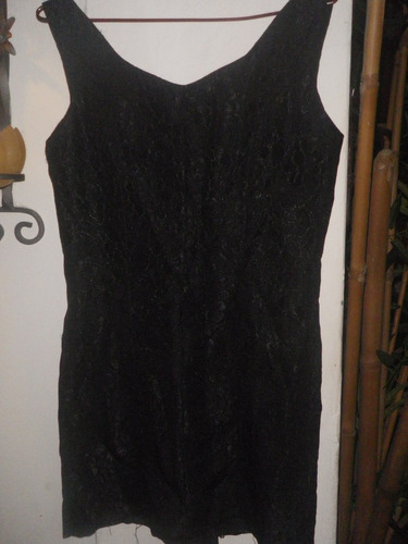 Vestido Negro Corte Jackie Seda Labrada. No Envio 