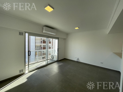Venta De Monoambiente Con Cochera En Wilde