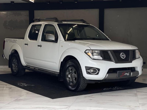 Nissan Frontier Svatk4xa