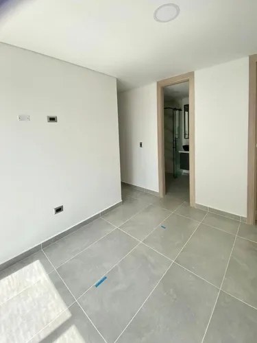 Apartamento En Venta En Conquistadores. Cod V11231
