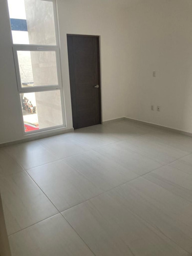 Casa En Venta En Mision San Jerónimo En Queretaro