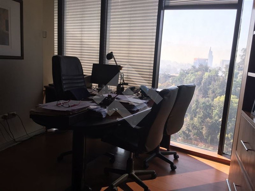 Imagen 17 de 28 de Venta Oficina Santiago Miraflores 300mt2 2 Roles 14 Privados